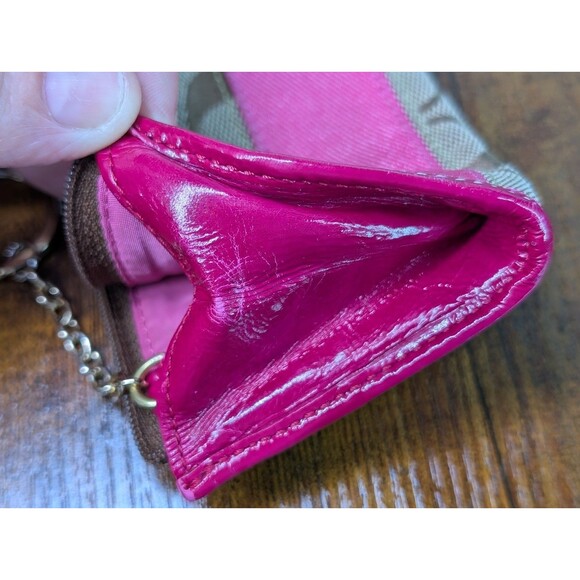 Authentic Coach Signature Pink Zip Coin Purse Keychain Multi-use Pink & Gold Y2K - Picture 4 of 11
